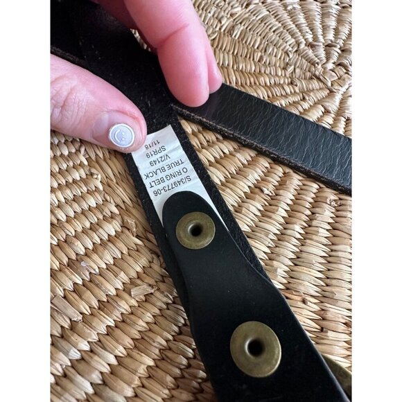 1” Gold circle women’s belt - Picture 5 of 6